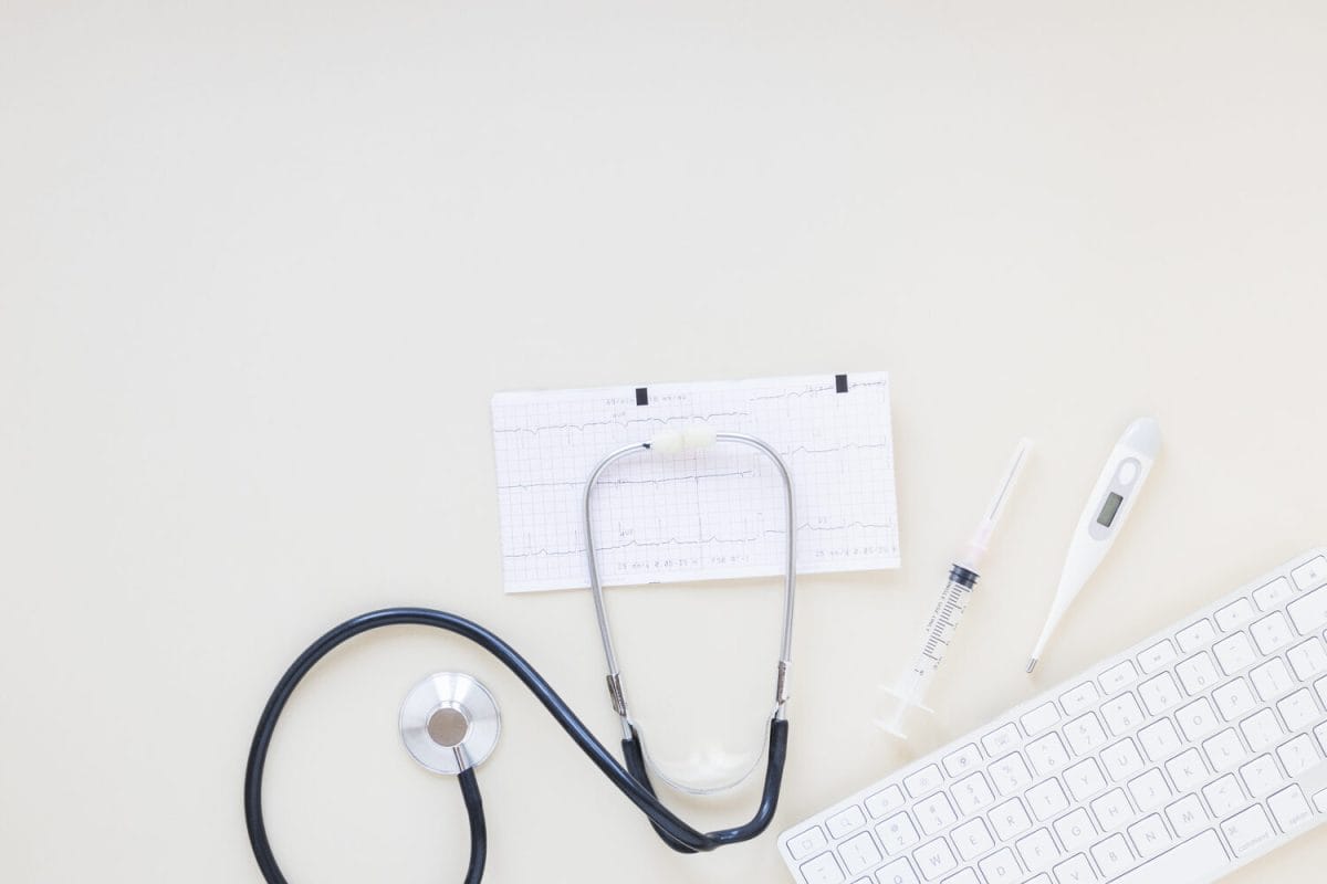 flat-lay-medical-composition (1)